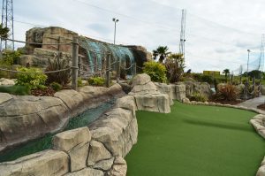 golf-kingdom-far-out-hole-good